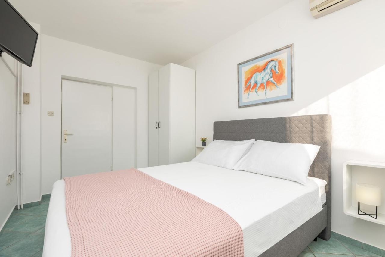 Apartments Villa Pavle 로비니 외부 사진