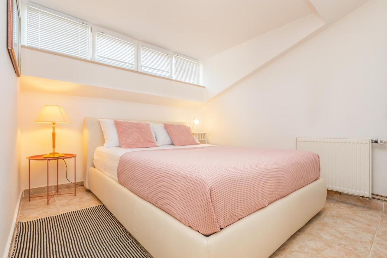 Apartments Villa Pavle 로비니 외부 사진