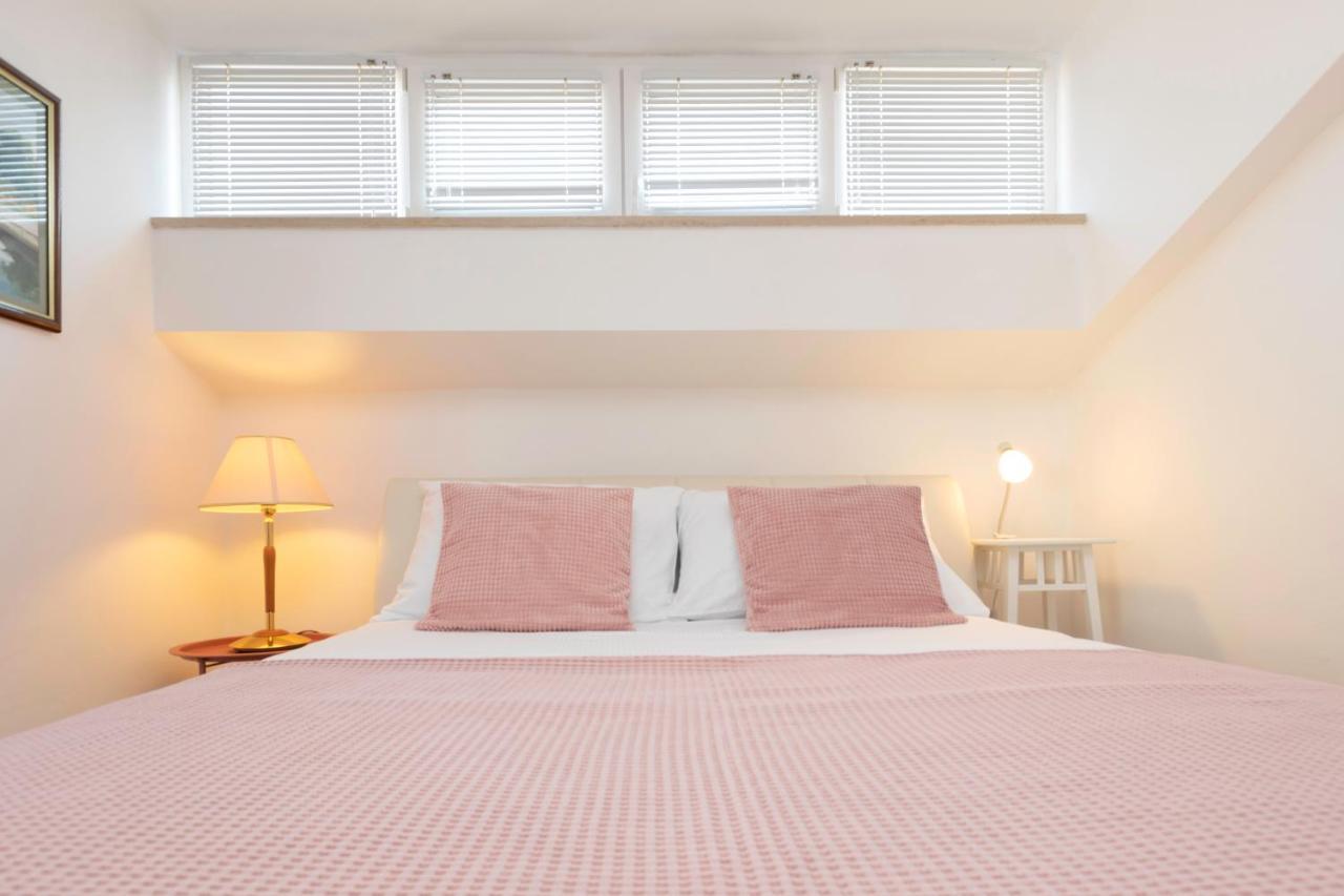 Apartments Villa Pavle 로비니 외부 사진
