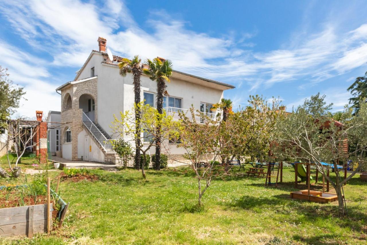 Apartments Villa Pavle 로비니 외부 사진